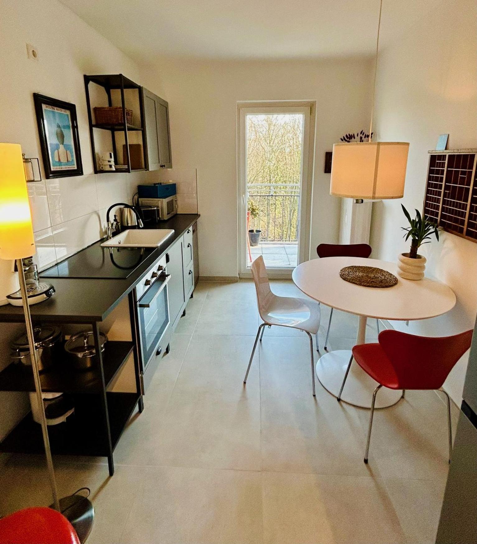 Feelslikehome - Wunderschoene Und Zentrale Wohnung Mit Balkon&Parkplatz Bochum Extérieur photo
